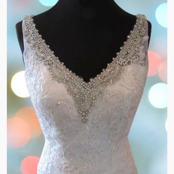 Wedding Dress Size 10 Ivory - Picture 4 of 5